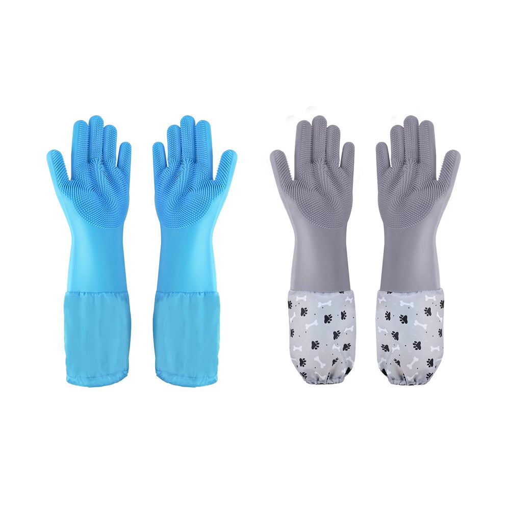 1TO3GO pet grooming gloves blue on hand closeup reduces shedding during bath