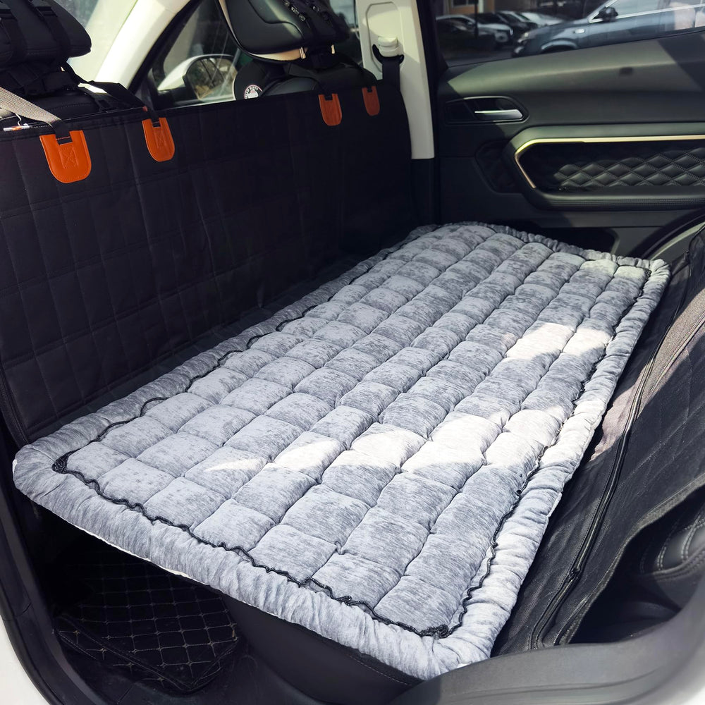 AEEISHOMEREFORM backseat bed mat in grey offers cozy travel comfort for dogs