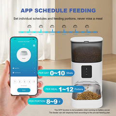 ANDOLL HOME with WiFi display image—programmable scheduling for your pet.