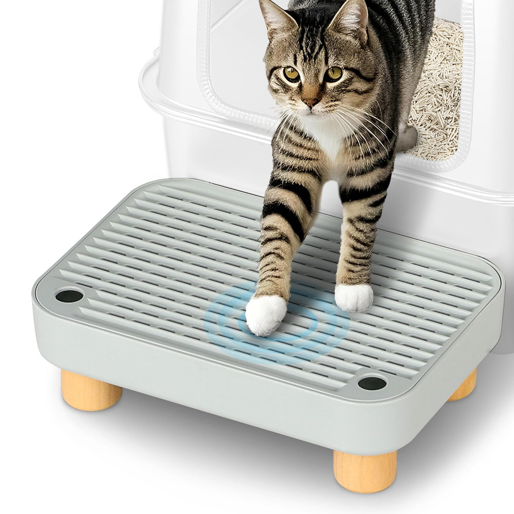 Aothey Litter Box Step flat-surface provides stable access to the litter box.