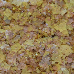 API Goldfish Flakes garlic-appeal—appetite-friendly aroma during feeding.