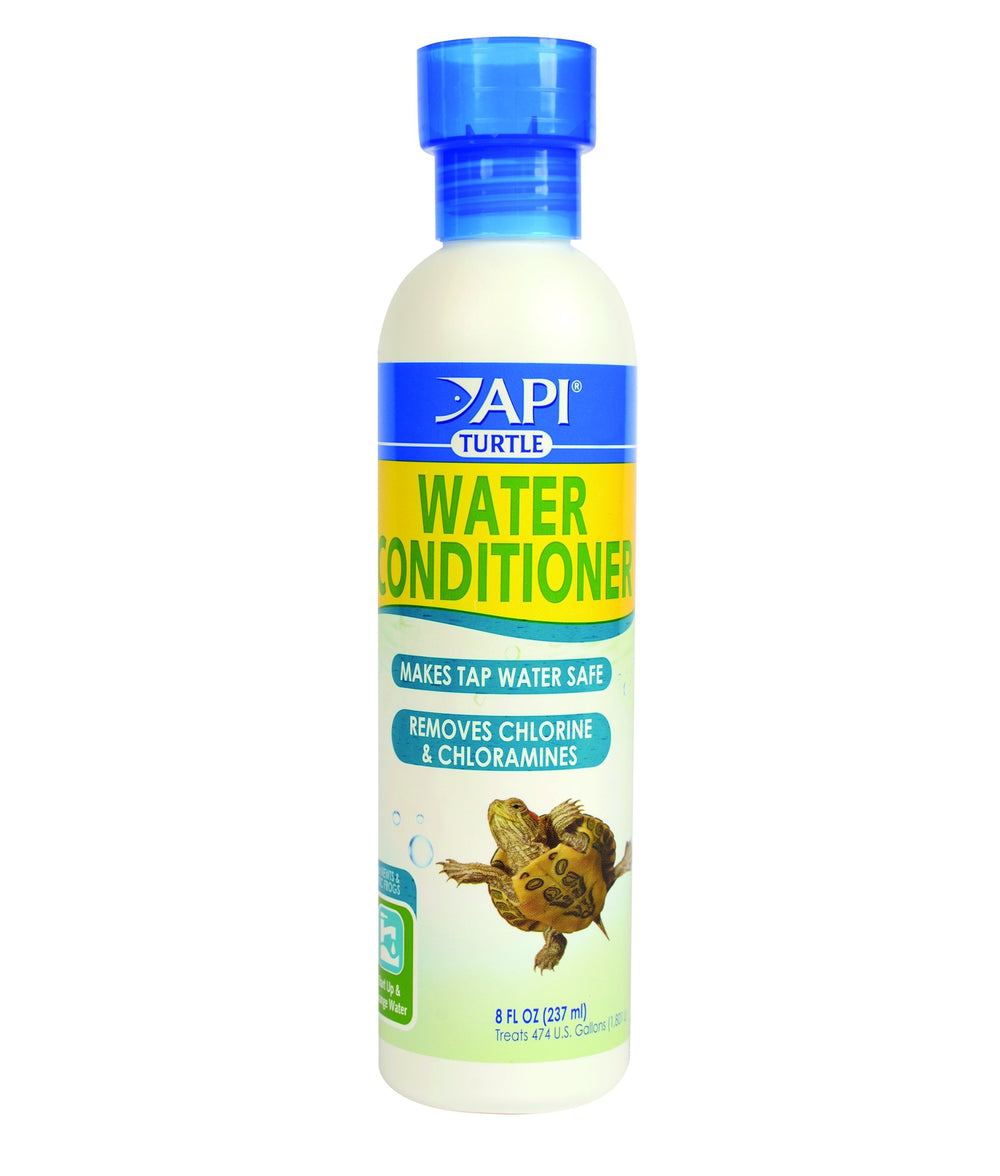 API Turtle Water Conditioner bottle-cap closeup showing easy water treatment for turtles