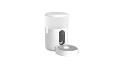 Aqara Smart Pet Feeder C1 voice-messaging feature suggests calling pets during mealtimes.