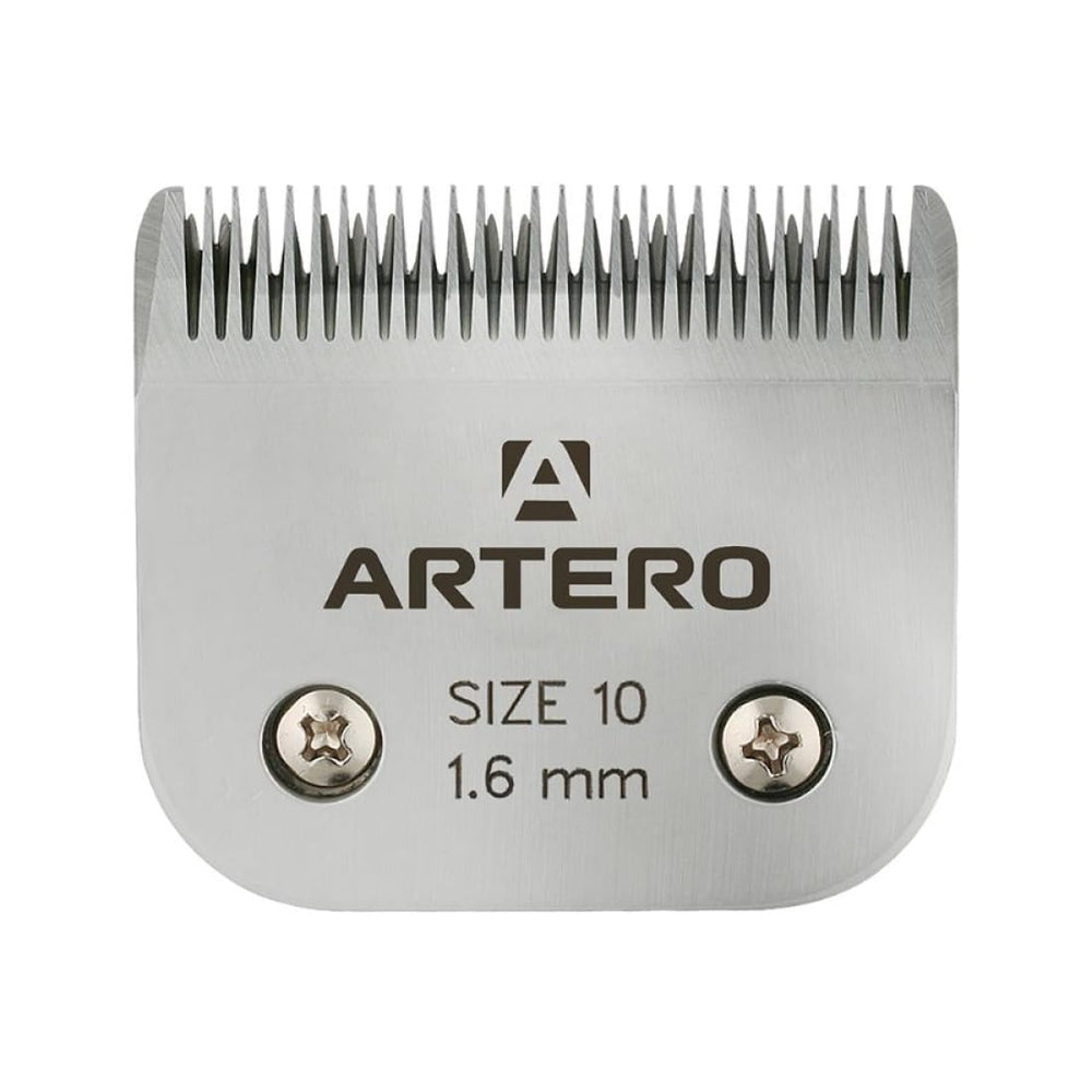 Artero A5 Blade 10 closeup shows ceramic clipper blade for precise, smooth trimming on all coats