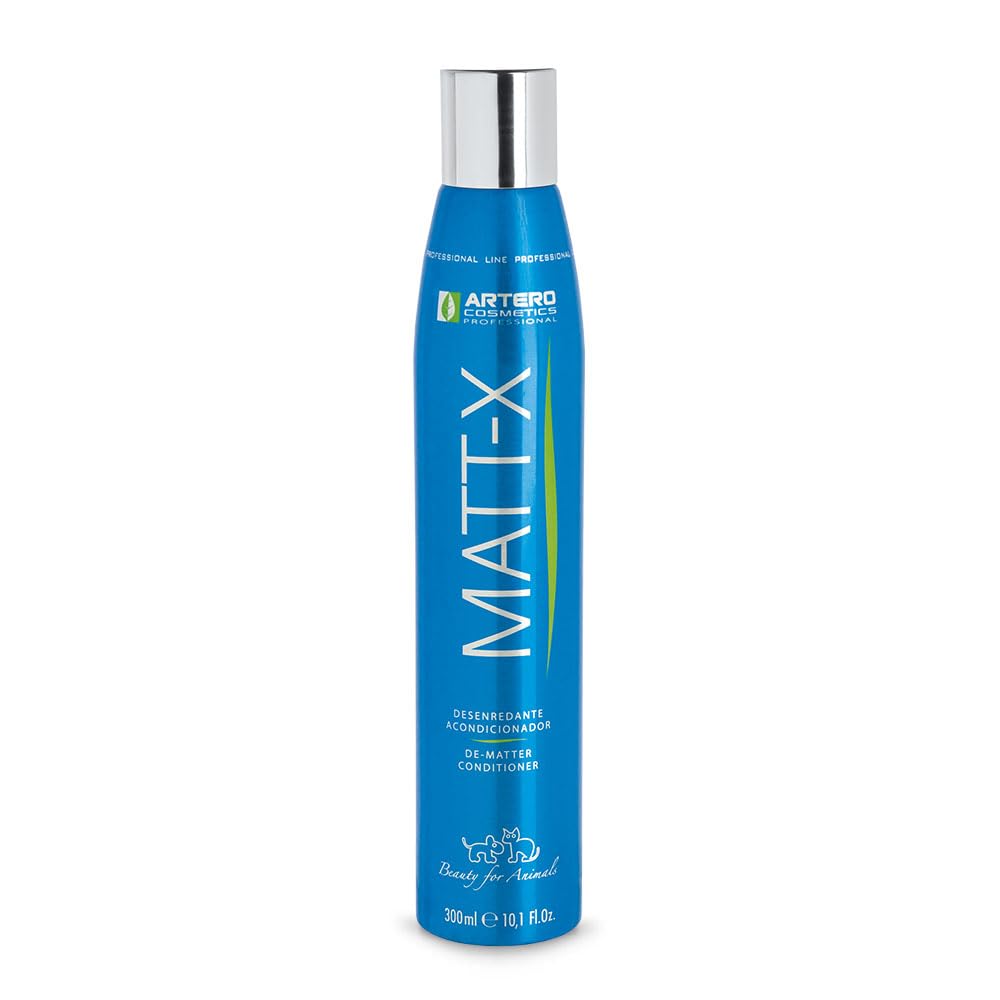 Artero Matt-X bottle for fast detangling and conditioning during grooming sessions.
