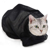 ASOCEA cat bathing bag adjustable closure demonstrates a secure grooming session.