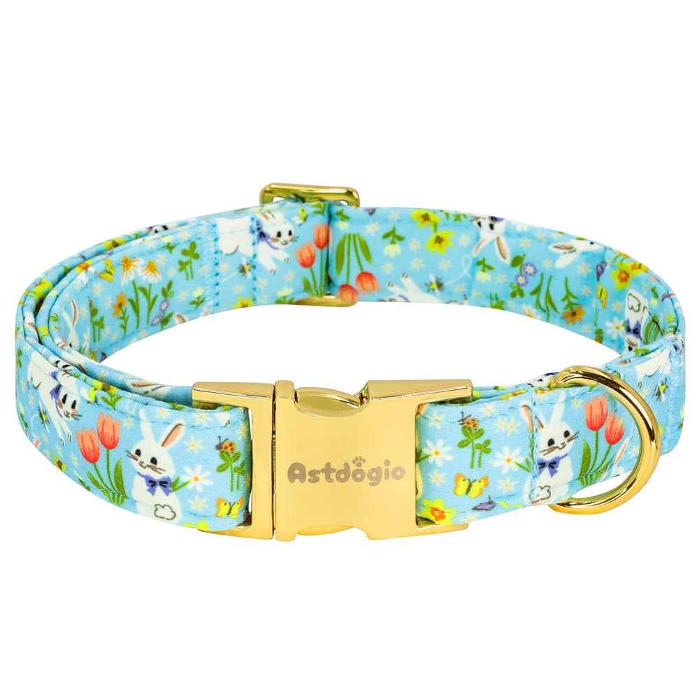 Astdogio Easter collar XS close-up highlights soft cotton fabric for gentle, everyday comfort.