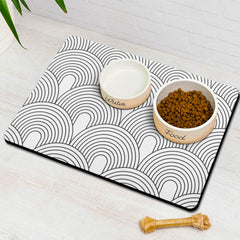 Ayiashiab dog food mat absorbent closeup shows quick spill absorption for clean floors