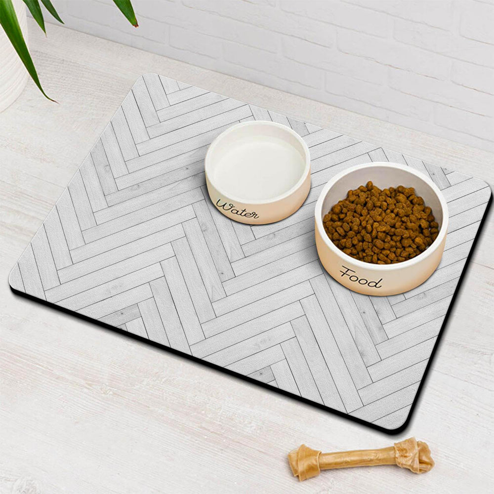 Ayiashiab dog food mat absorbent in action for clean floors.