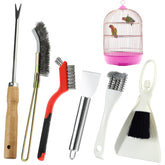 Baeruuss fork for bird cage cleaning enables fast waste removal.