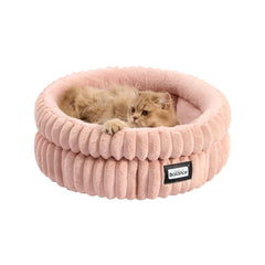 BALANCE cat bed round edge-support close-up highlighting neck and head comfort.