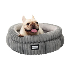 BALANCE cat bed round soft plush-faux-fur, inviting cozy curling for indoor cats.