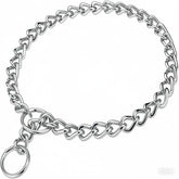 Bbmmayy choke chain closeup shows durable metal links for reliable training control.