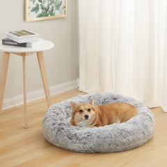 Bedfolks Donut Bed soft faux fur texture enhances comfort and warmth for naps.