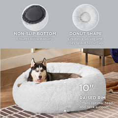 Bedsure Calming Dog Bed close-up of soft faux fur texture highlights cozy warmth.