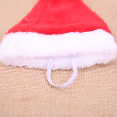 Beiabang Christmas gift bag included with hats for easy gifting.