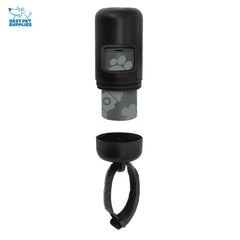 Best Pet Supplies leash clip-on dispenser shows quick access for on-the-go park visits.