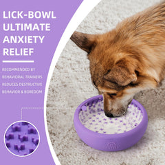 Bestalk anxiety-relief lick mat supports mental stimulation during chew time.