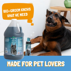 Bio-Groom Ultra-Black Shampoo coat gloss highlights color enhancement on dark fur.