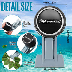 Blulu seaweed feeder clip magnet demonstrating easy repositioning during feeding.