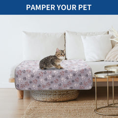 BVAGSS paw print blanket small-size illustrates a tiny pet fit