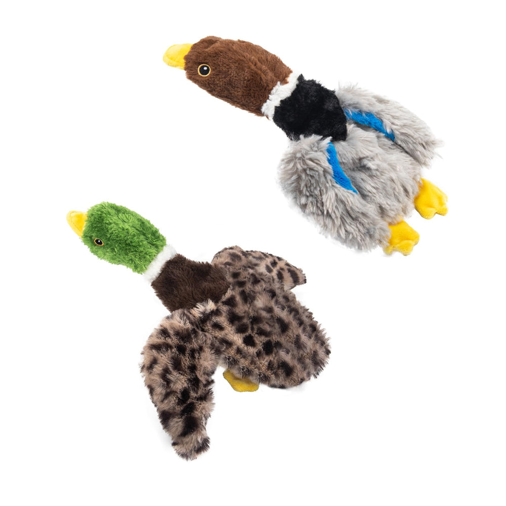 Calibonbon duck toy soft plush – gentle mouthfeel for small-to-medium dogs during indoor play.
