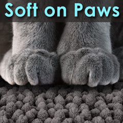 CatGuru non slip backing keeps mat in place on smooth floors