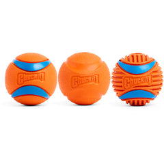 Conjunto Chuckit! set de bolas interactivas para perros, ideal para juego continuo.