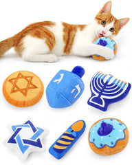CiyvoLyeen Hanukkah menorah catnip toy close-up promotes playful excitement