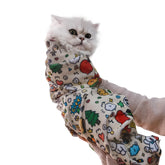 CKNCY cat-wrap-nails securely positions a cat for nail trimming.
