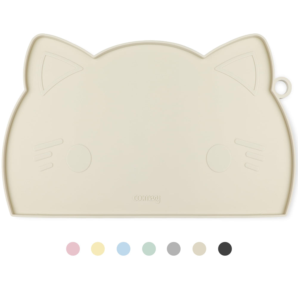 Coomazy feeding mat layout shows an organized pet feeding area and cleaner floor.
