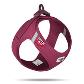 Curli Vest Harness Clasp Air-Mesh front view with secure leash attachment.