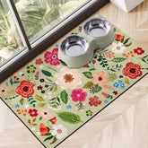 Cuslnox eco pet mat absorbs spills under a dog bowl for quick-dry performance.
