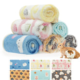CUSOZWO guinea pig bedding mat beige star pattern for cozy nesting