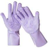 DELOMO dog washing gloves close-up reveals 3,000+ soft silicone bristles for deep cleansing.