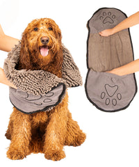 Dog Gone Smart Dirty Dog Shammy dual-pocket close-up for fast, controlled drying.