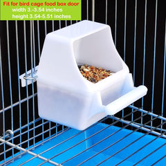 DQITJ bird slot feeder anti-spill feature in action