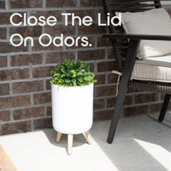 Earth & Mango weather-resistant plastic trash can withstand outdoors while staying easy to clean.