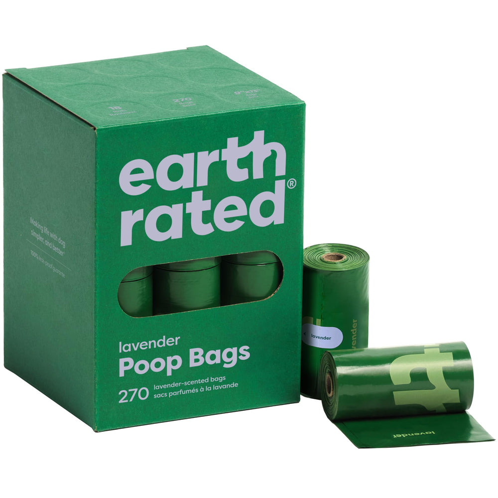 Bolsas Earth Rated para caca de perros con aroma a lavanda, fáciles de usar durante paseos.