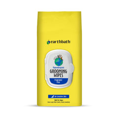earthbath Dog Grooming Wipes fragrance-free packaging for easy, gentle cleaning of paws and coat.