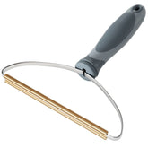 ELEMSY Pet Hair Remover ergonomic handle for easy daily cleaning
