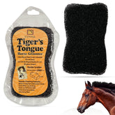 Epona Tiger’s Tongue Deep Cleaning Scrubber removes dirt for a fresh, smooth coat.