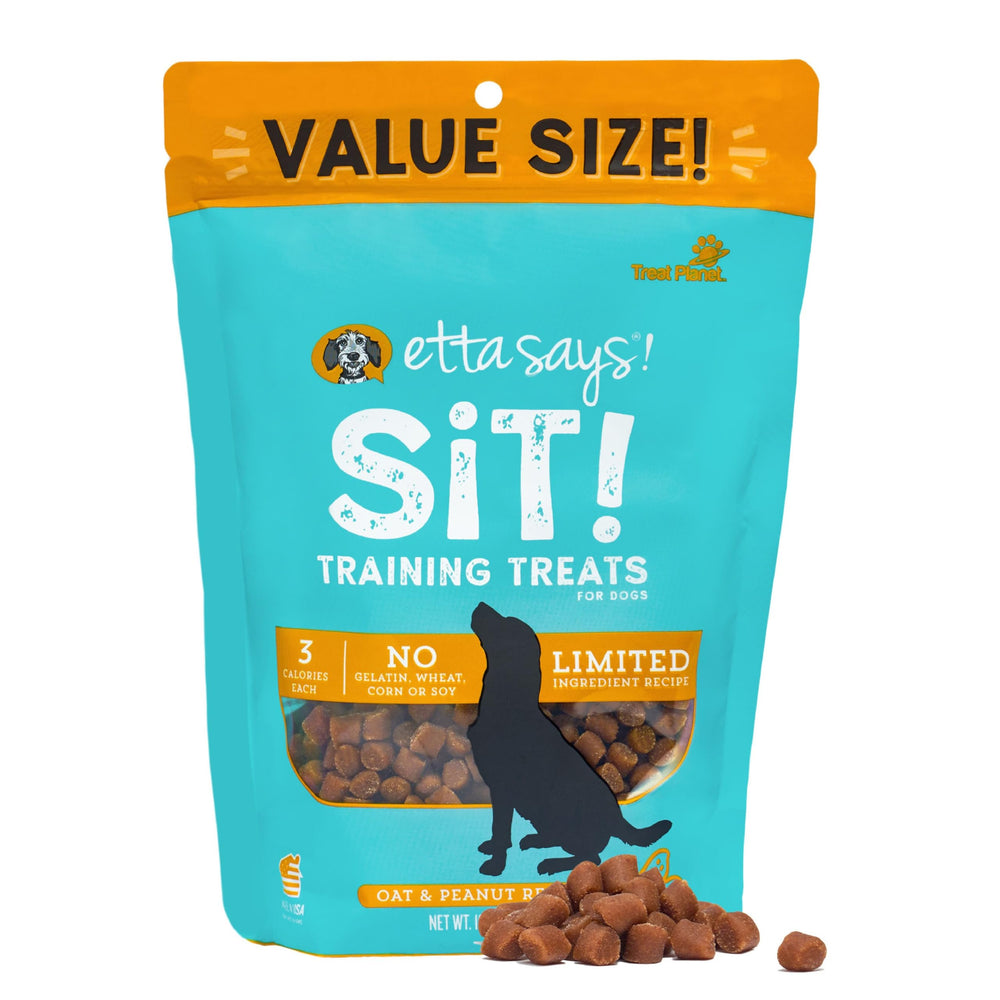 etta says! Training Treats packaging shows a 16 oz bag for convenient rewards.