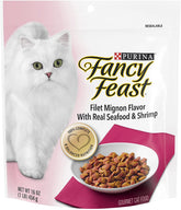 Fancy Feast Gourmet Gold filet mignon dry kibble bowl shows a satisfying texture for mealtime.