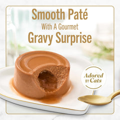 Fancy Feast Savory Centers chicken pâté with gravy center for cats
