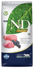 Farmina Natural & Delicious Lamb and Blueberry Cat Food bag opened, grain-free nutrition for adult cats.
