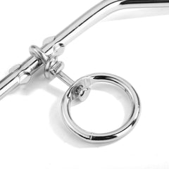 Fasmov easy-install arrow design aids quick staking into ground.