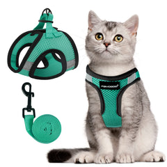 FAYOGOO escape-proof harness close-up showing secure wrap for confident cats