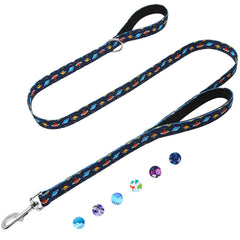 Fidohug 5ft dog leash neoprene handle close-up for comfortable grip during walks.