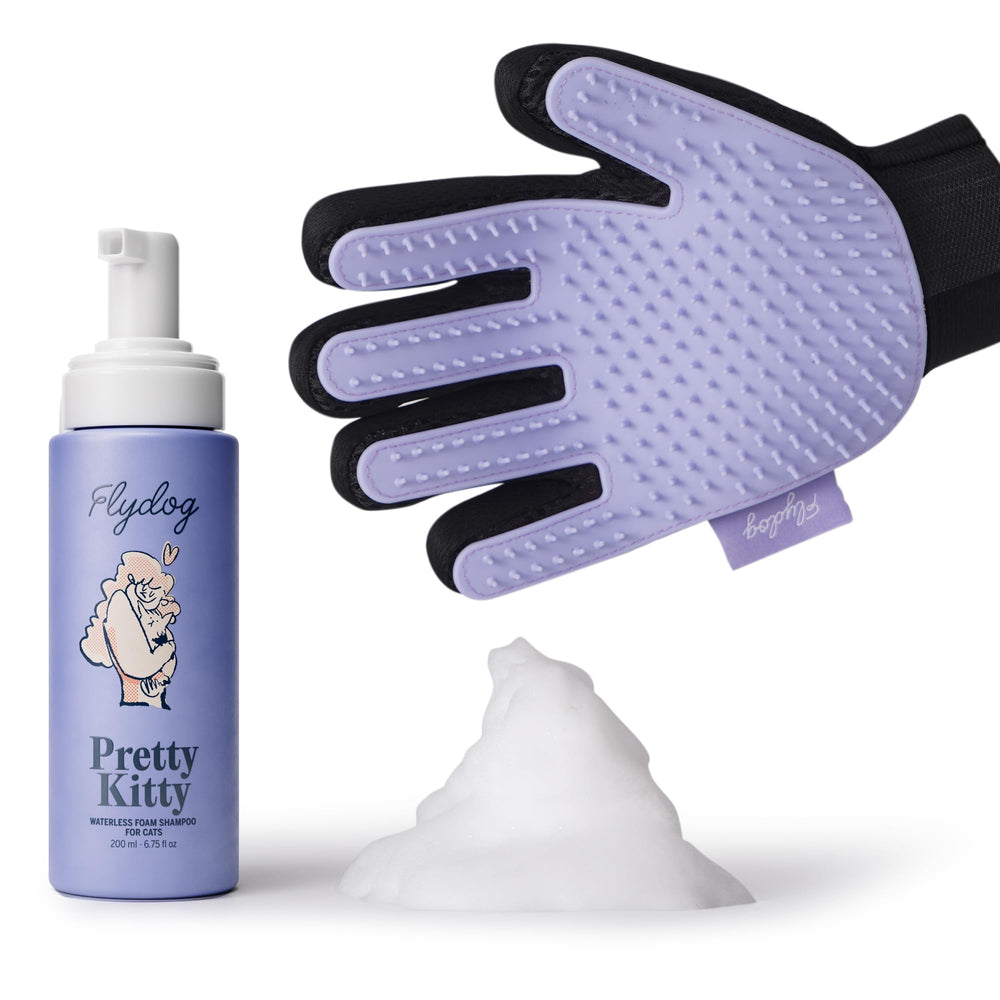 Flydog Pretty Kitty dry shampoo bottle enables quick, no-rinse cleaning.